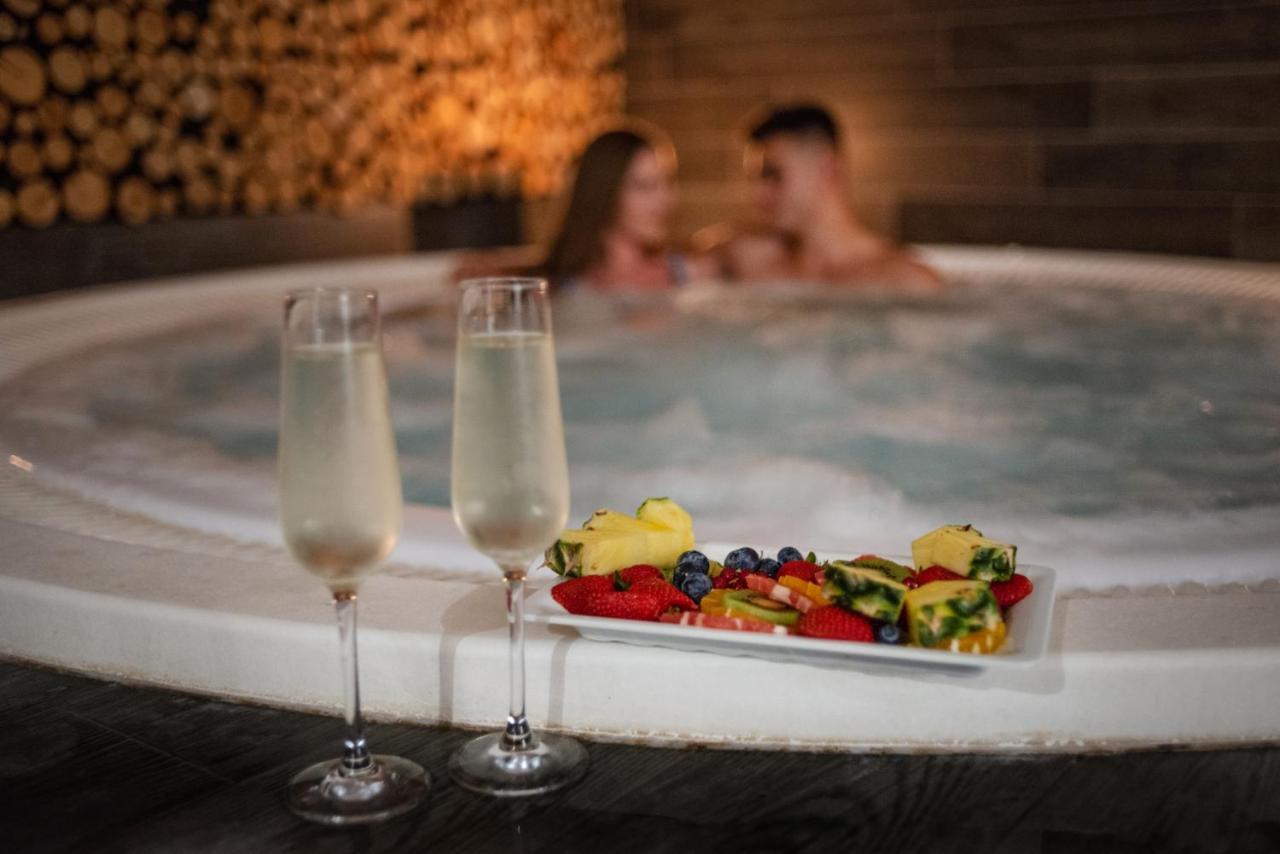 Hotel Bonifacio Spa&Sport Resort Sochocin Экстерьер фото