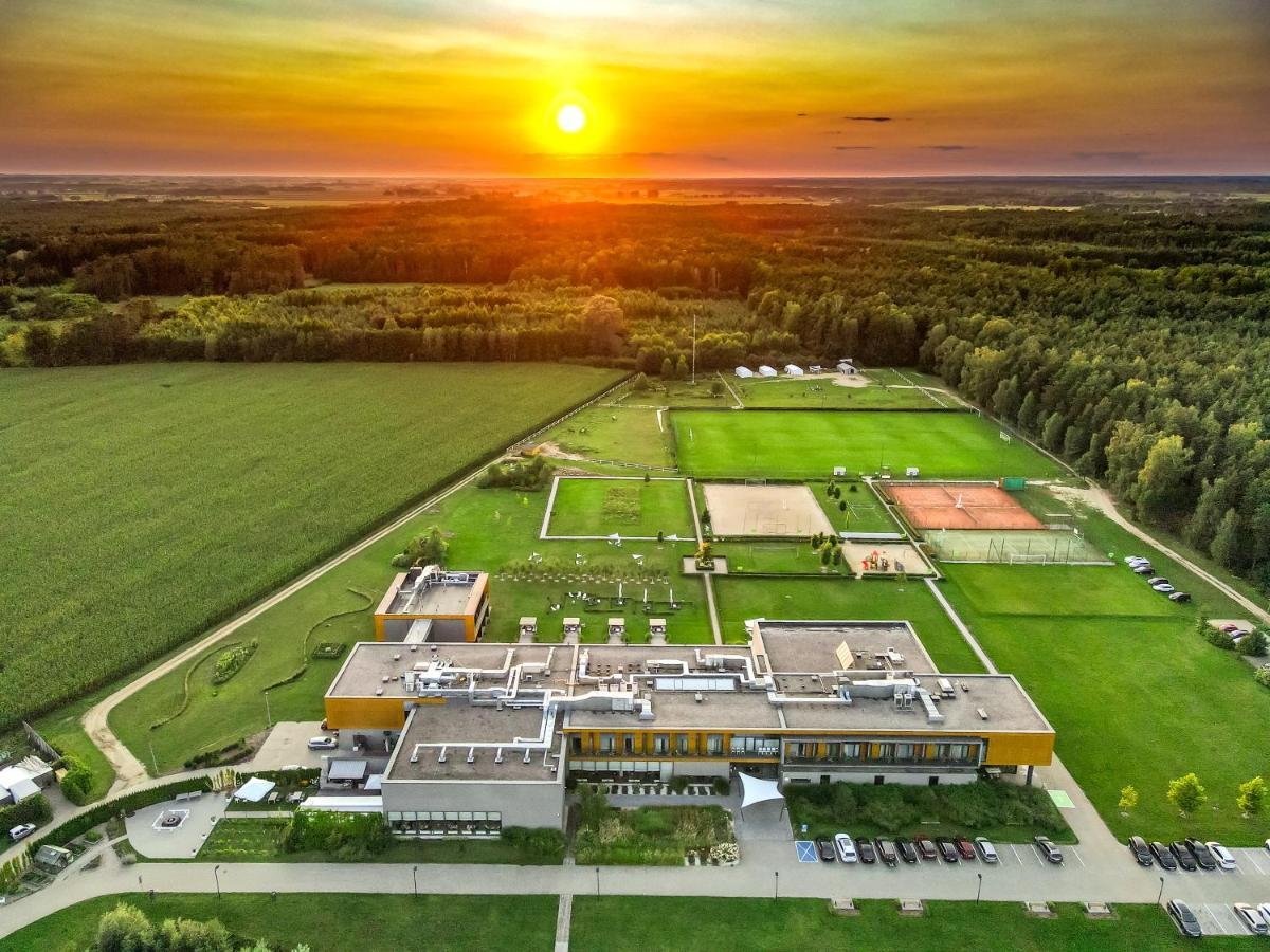 Hotel Bonifacio Spa&Sport Resort Sochocin Экстерьер фото